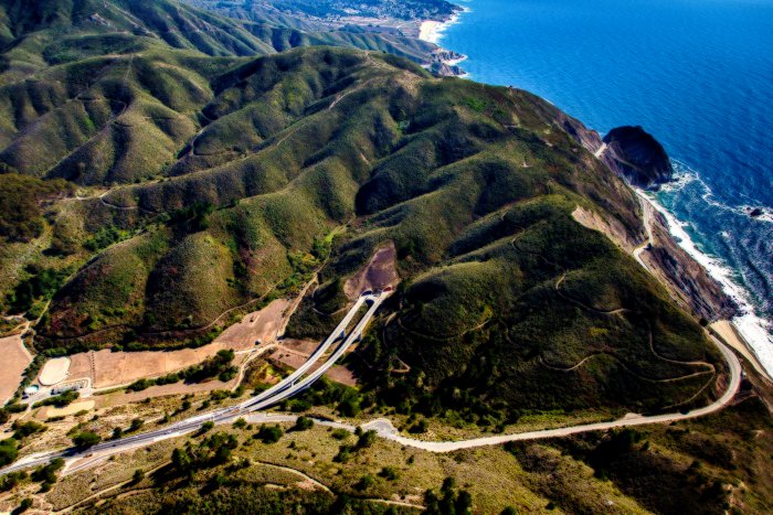 Tom-Lantos-Tunnels-Pacific-Coast-Highway