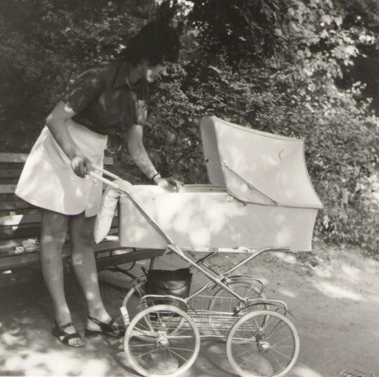 Czech-Vintage-Stroller