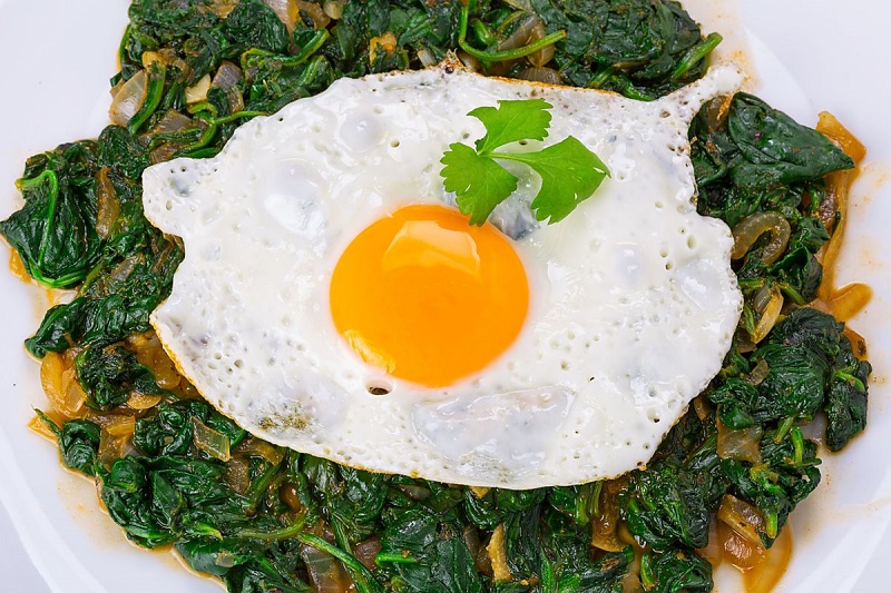 Spinach-Eggs
