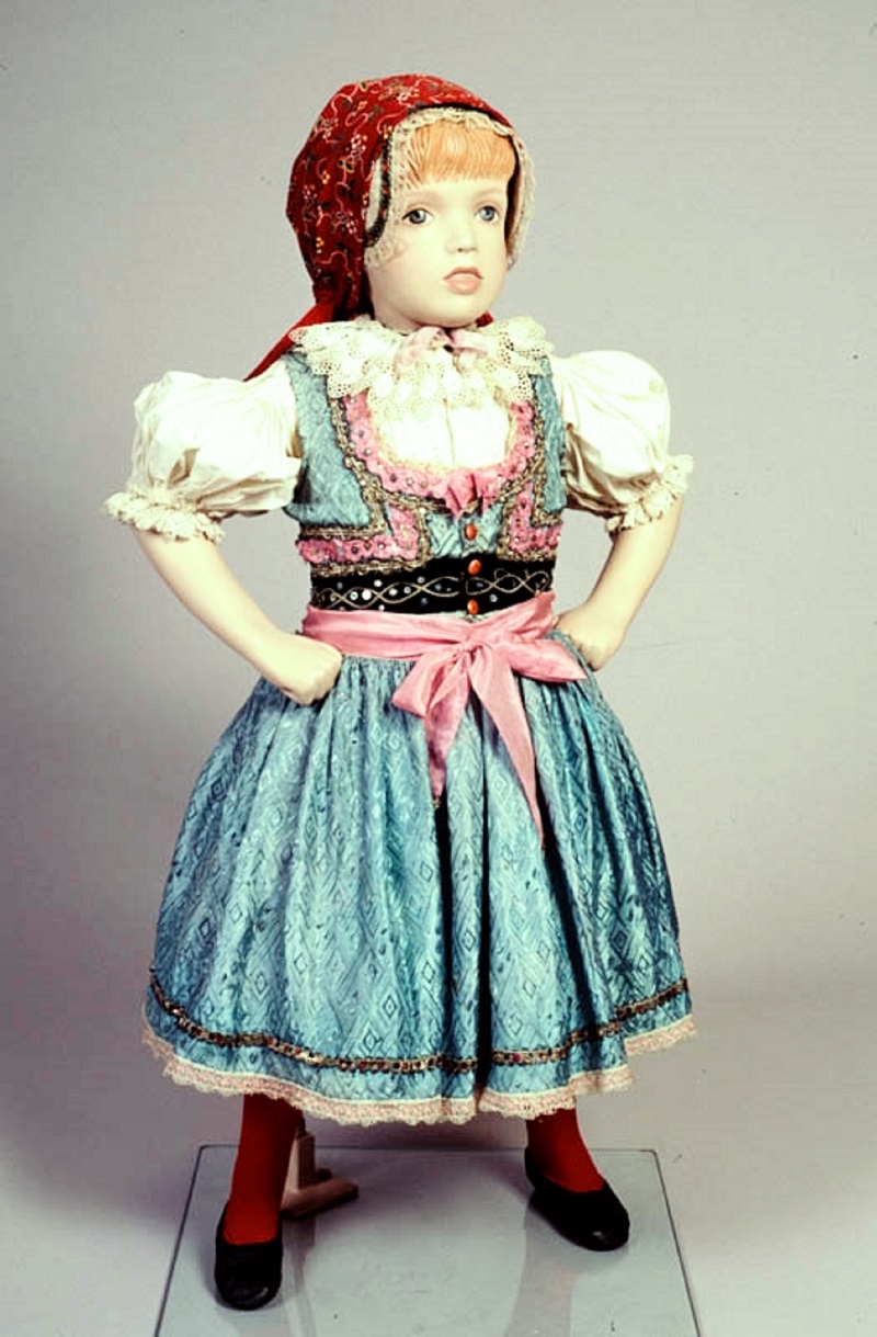 Czechoslovak traditional child’s costume (kroj) from the village of Malenovice from 1932-3.