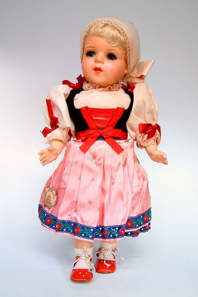 czech lovely doll toy