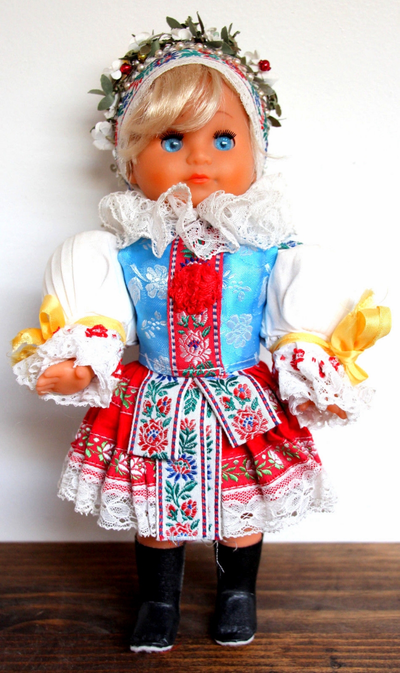 Czech folk doll from the early 1990s
