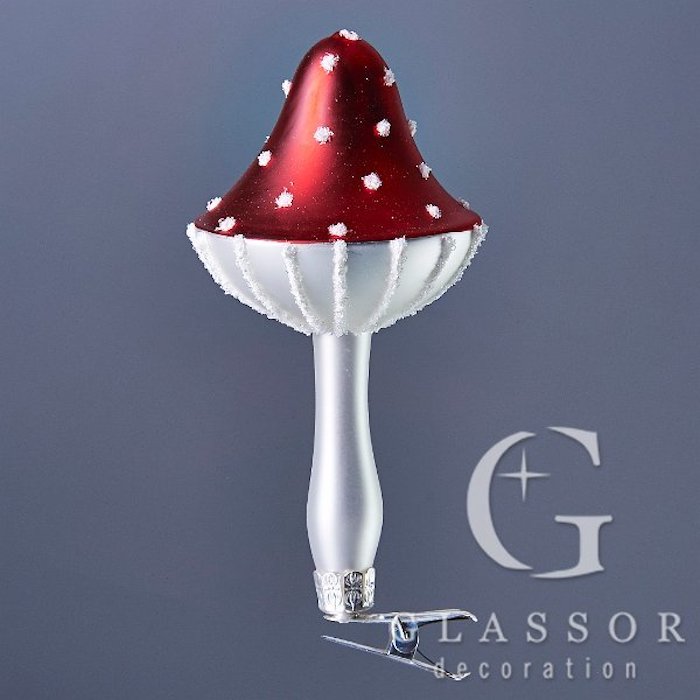 red-toadstool-mushroom-ornament-tres-bohemes