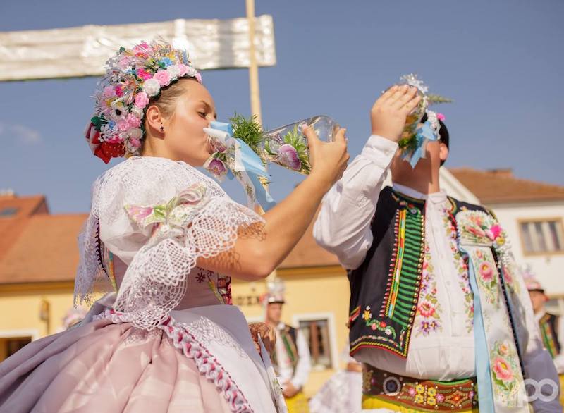 30-the-hody-folk-festival-of-velke-bilovice-tres-bohemes