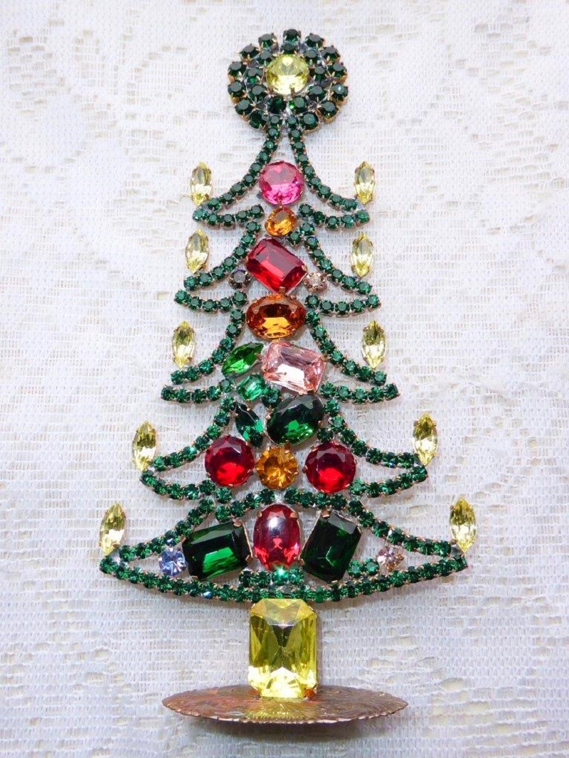 Christmas tree from Czech republic rhinestone stand-up 4.53" x 2.76" 