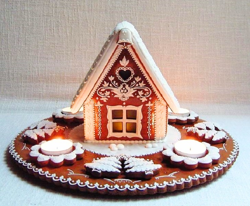 Beautiful Holiday Gingerbread Designs from the Czech Republic