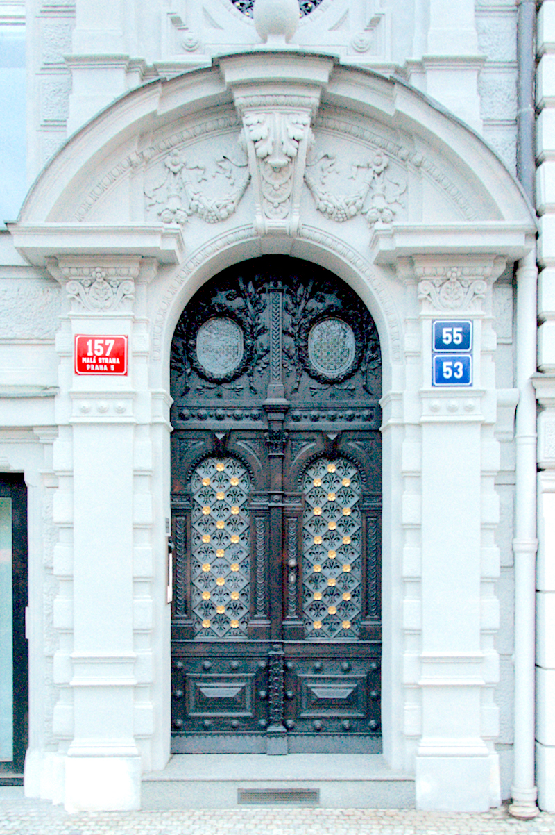 the-doors-of-prague-tres-bohemes-31