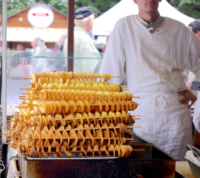 Top-3-Street-Foods-To-Try-in-Prague-Tres-Bohemes-15