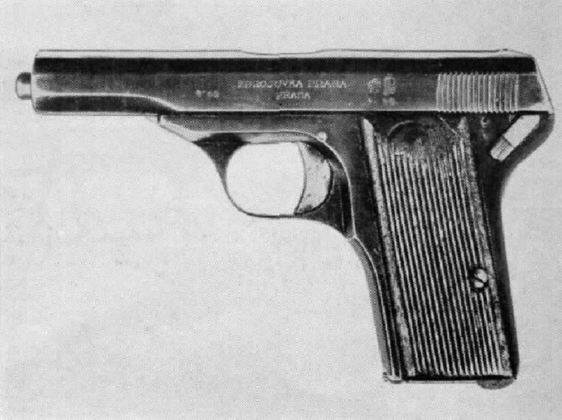 Czech-Handguns-Model-32