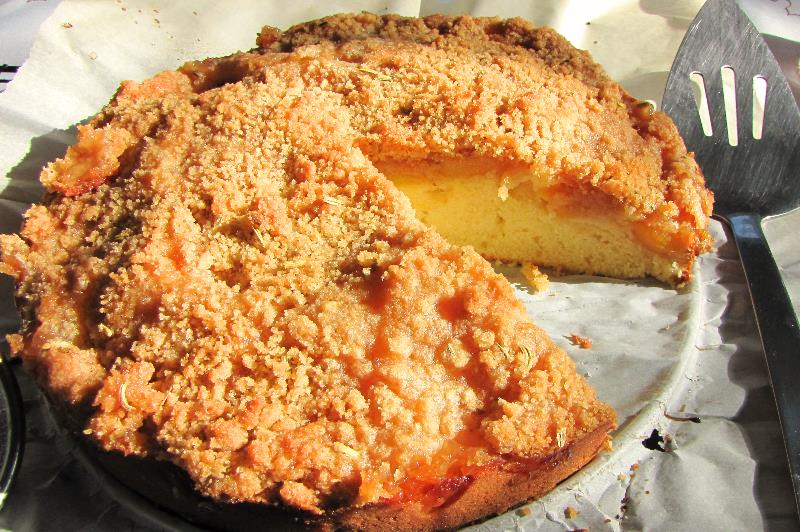 Harvest Peach Crumb Cake 