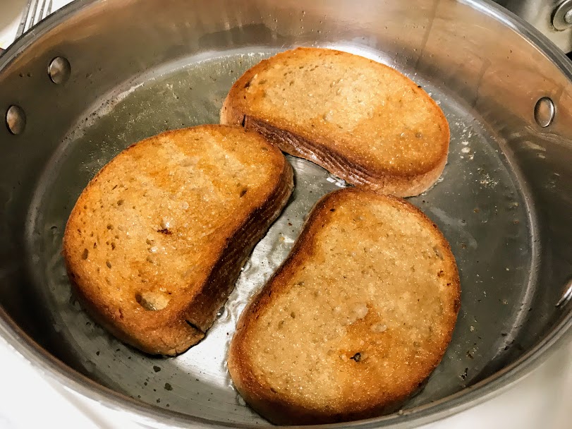 Topinky or Czech Fried Bread with Garlic