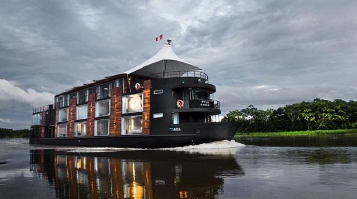 Aria-Floating-Hotel-Cruise-Amazon
