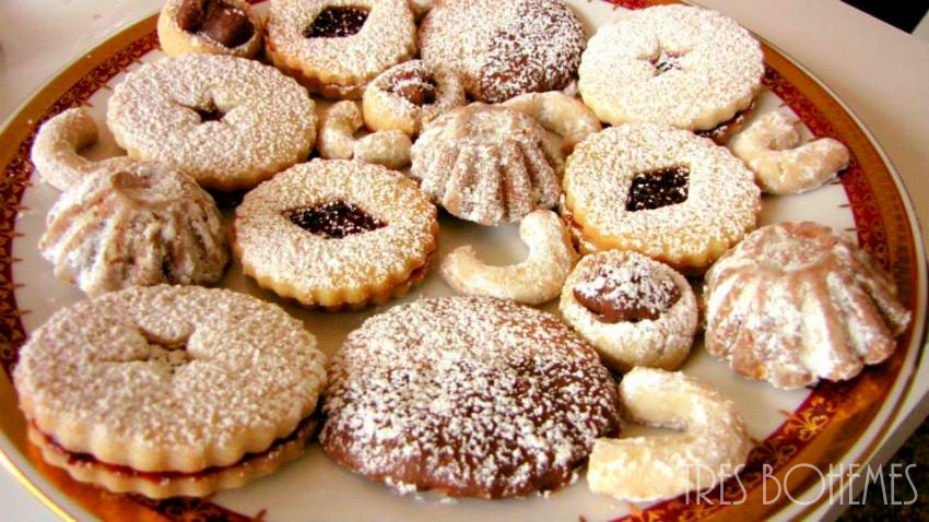 Boho-Czech-Christmas-Cookies-Tres-Bohemes