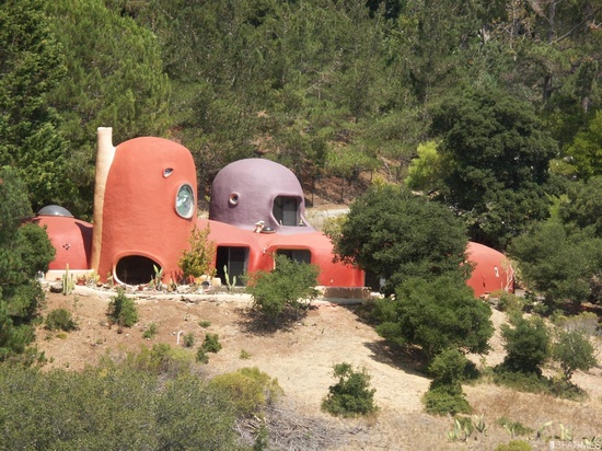 Flintstones-Home-Domes