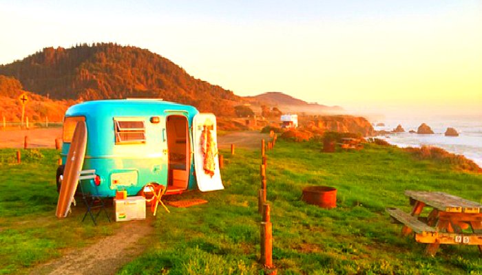 Pacific-Coast-Highway-Mendocino-Camper