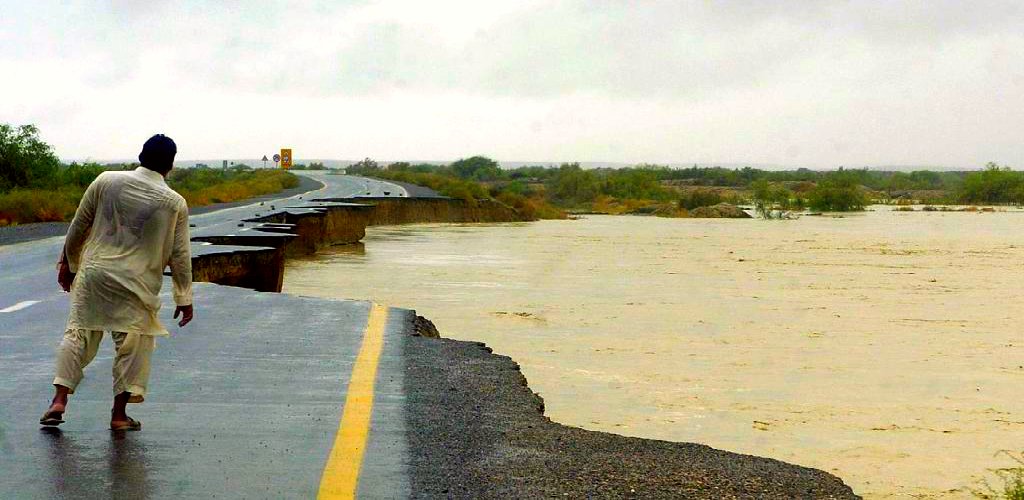 Makran-Coastal-Highway-Pakistan-Washed-Away