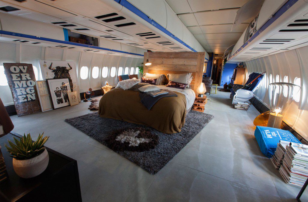Airplane-Loft-on-Airbnb-Master-Bedroom