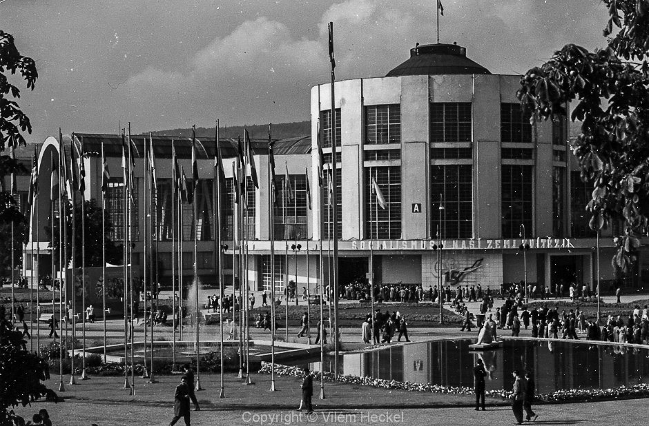 Exhibition-of-Czechoslovak-Engineering-1956-48