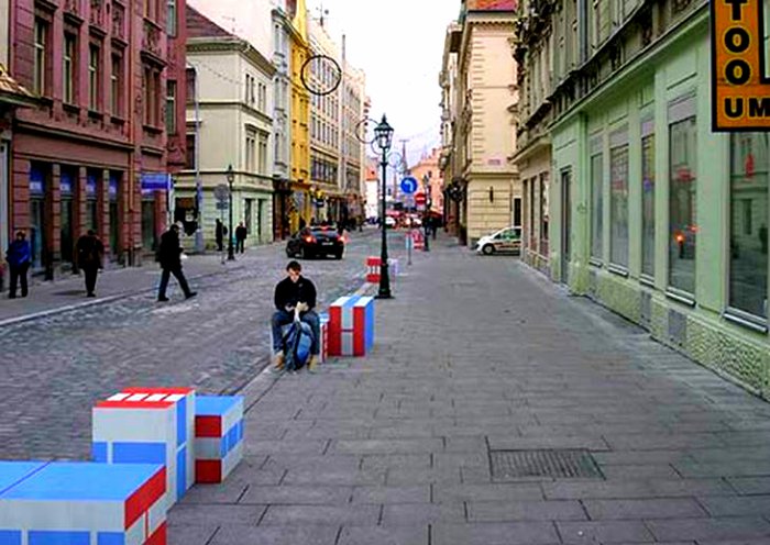 Ladislav-Sutnar-Street-Fair-for-Build-the-Town-6