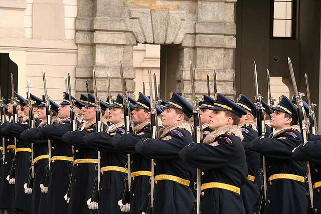 Prague-Castle-Guards-13