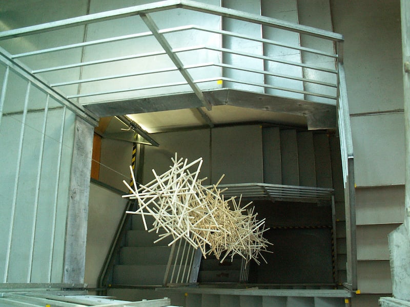 Suspended-Sculpture-Tres-Bohemes-min