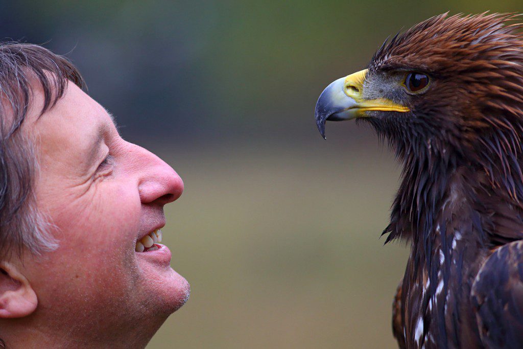 Falconry_Czech_Men_09