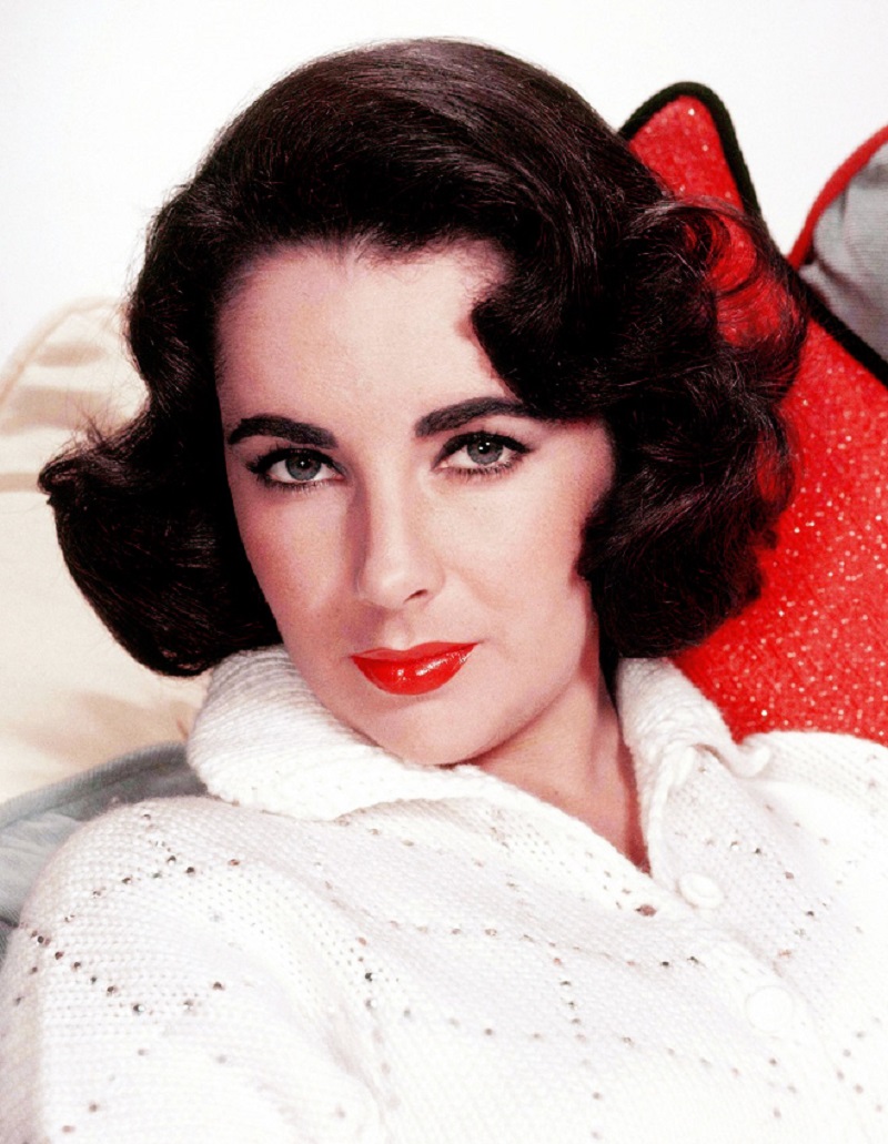 Liz_Taylor_Red