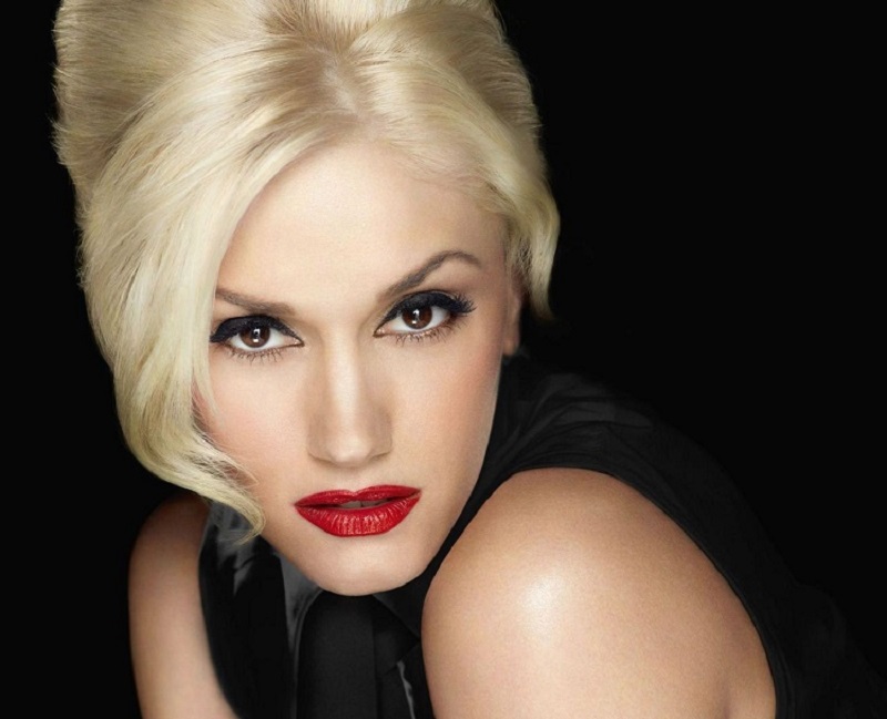 Red_Gwen_Stefani