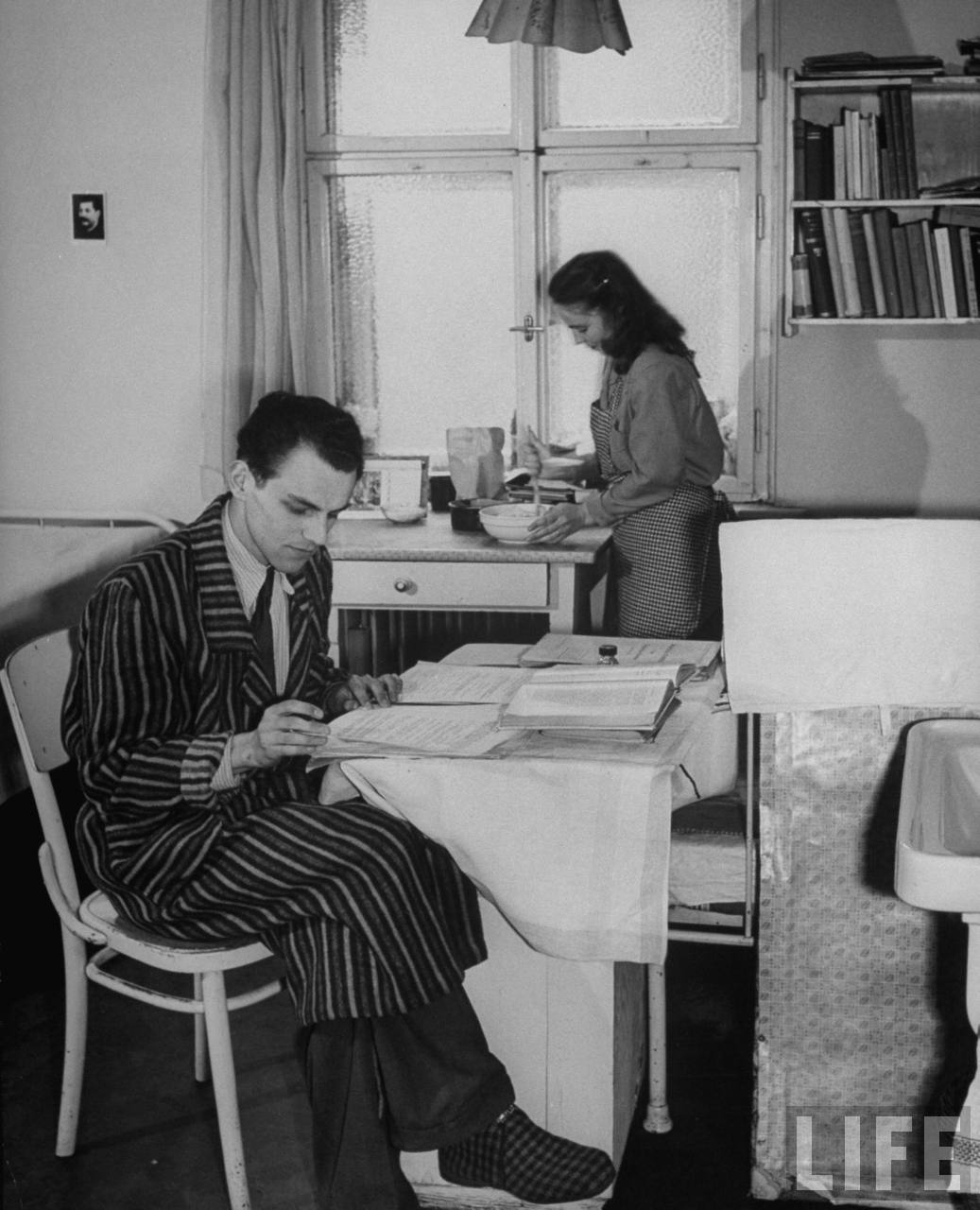 Married student couple living in the Roosevelt Hostel of Charles University.