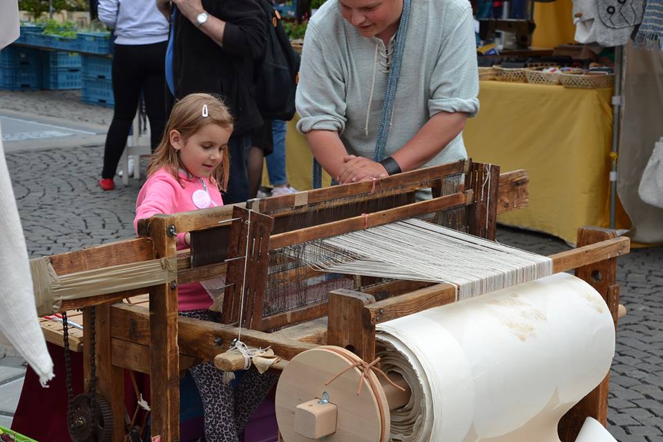 Farmers-Market-Prague-Crafts-1