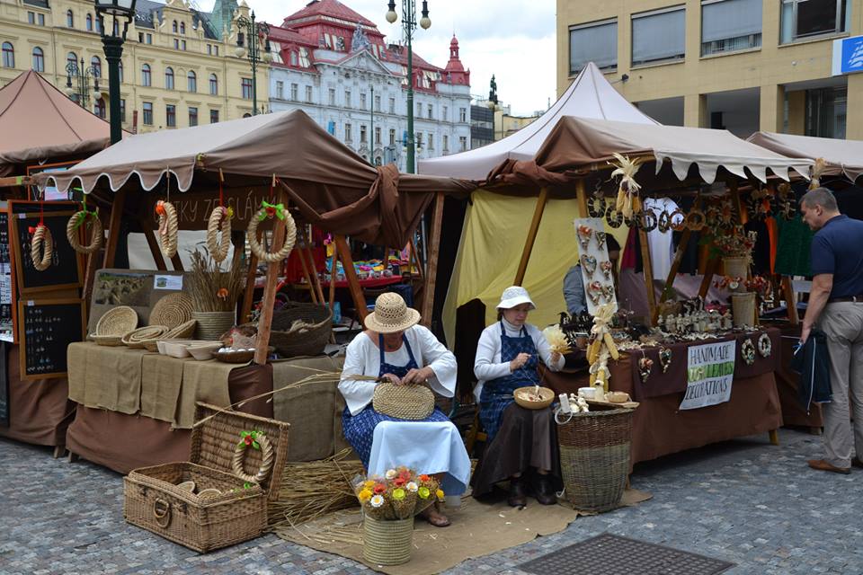 Farmers-Market-Prague-Crafts-16