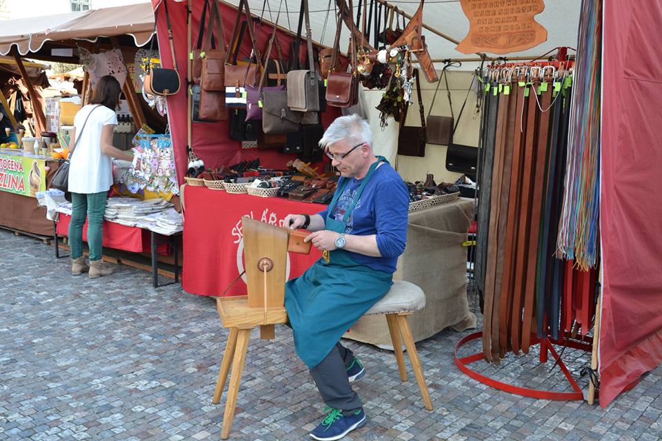 Farmers-Market-Prague-Crafts-7