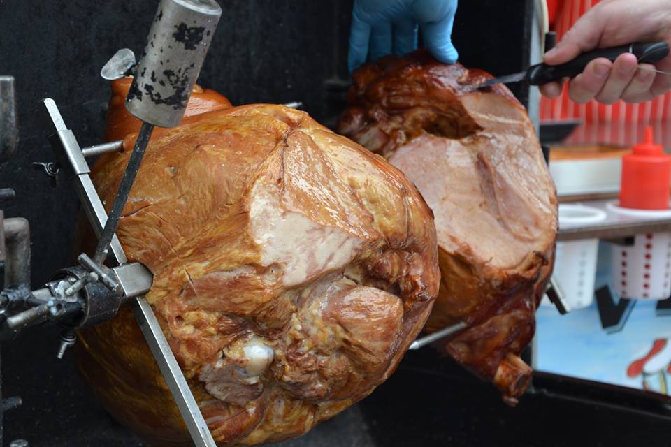 Farmers-Market-Prague-Meat-3