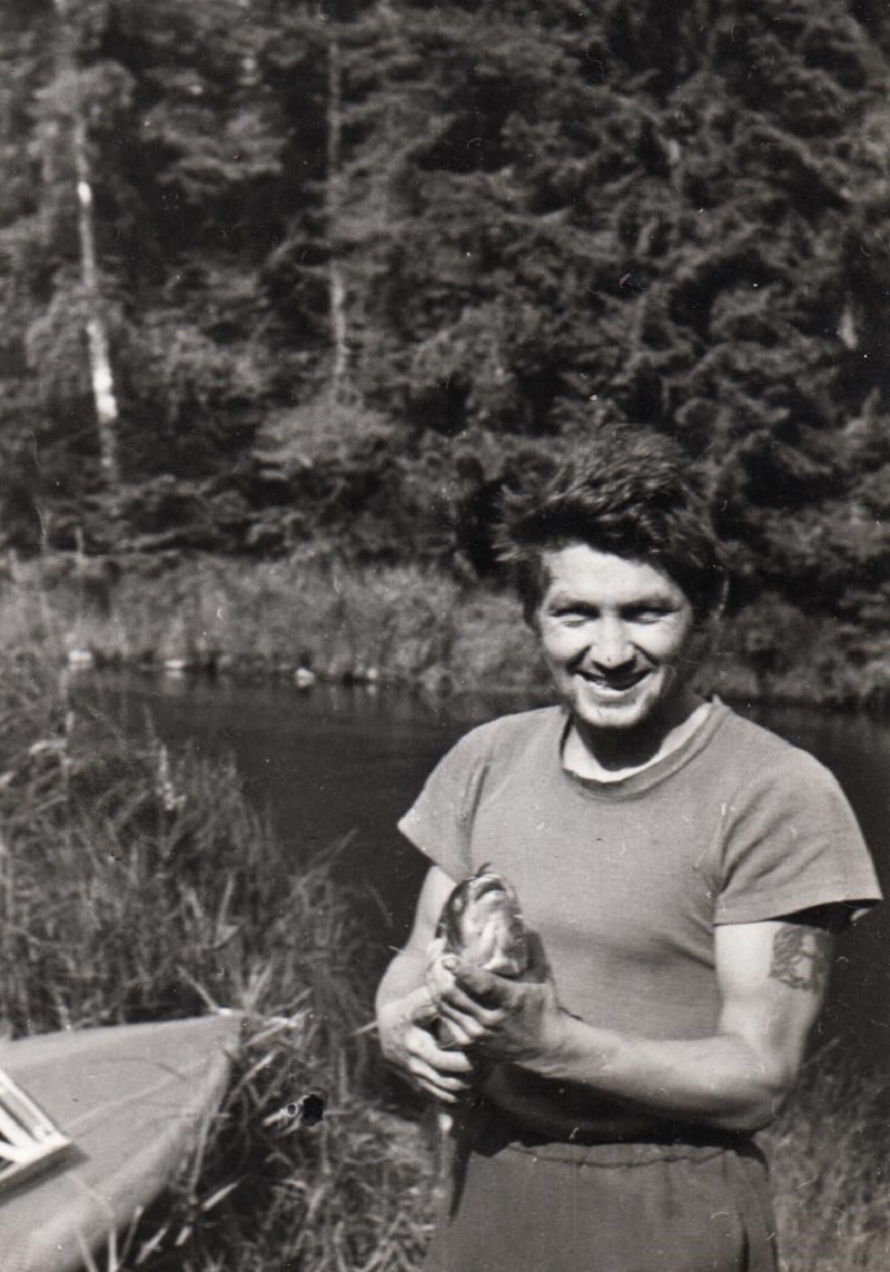 Rabstejn-nad-Strelou-Milan-Hilmar-Fishing-1966