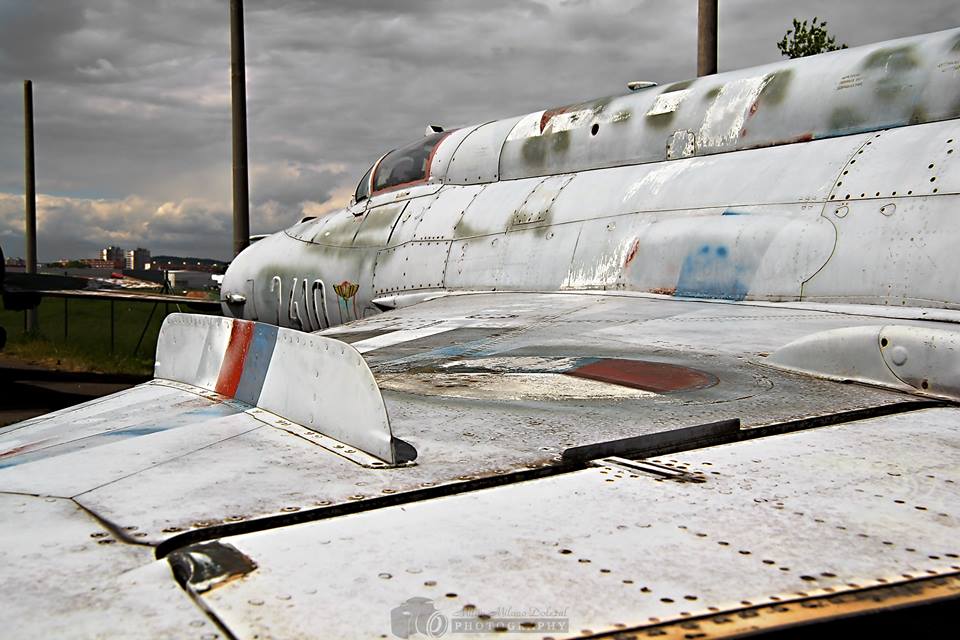 aviation-hangars-czech-republic-19