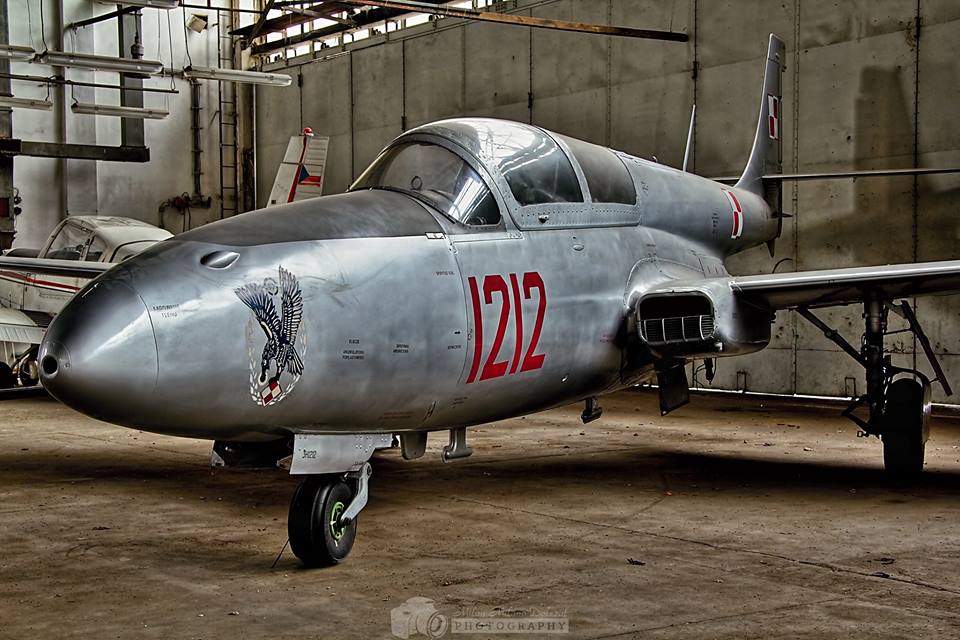 aviation-hangars-czech-republic-21