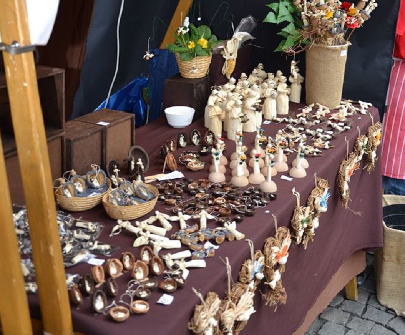 Farmers-Market-Prague-Gifts-15