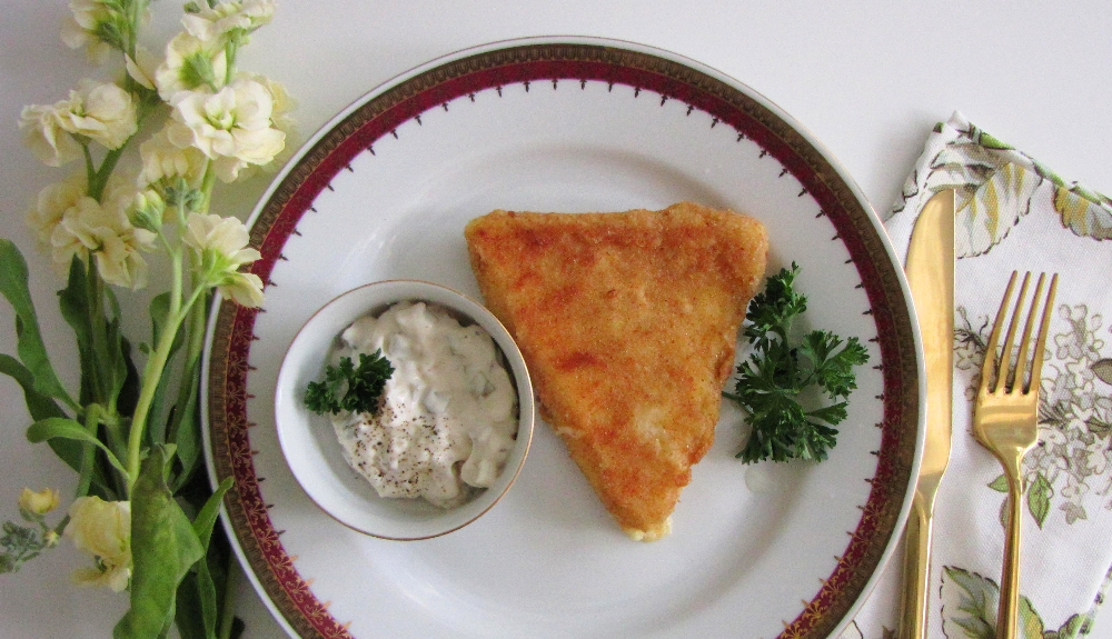 czech-fried-cheese-smazeny-syr-1