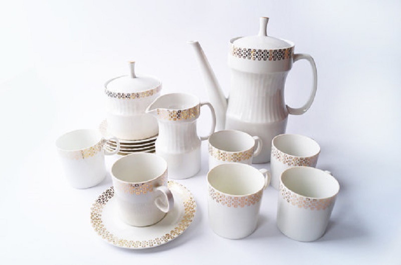 vintage-czech-tea-service-jezek-nefertiti