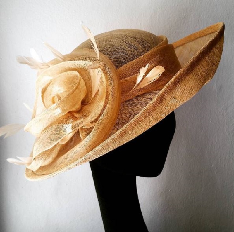 jolana_kotabova_millinery_design_via_tresbohemes_7