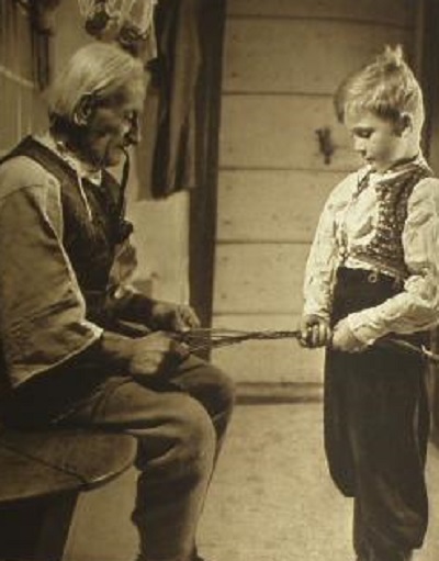 czech-folk-costumes-culture-javornik-10