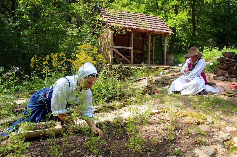 traditional-crafts-at-the-castle-selmberk-14