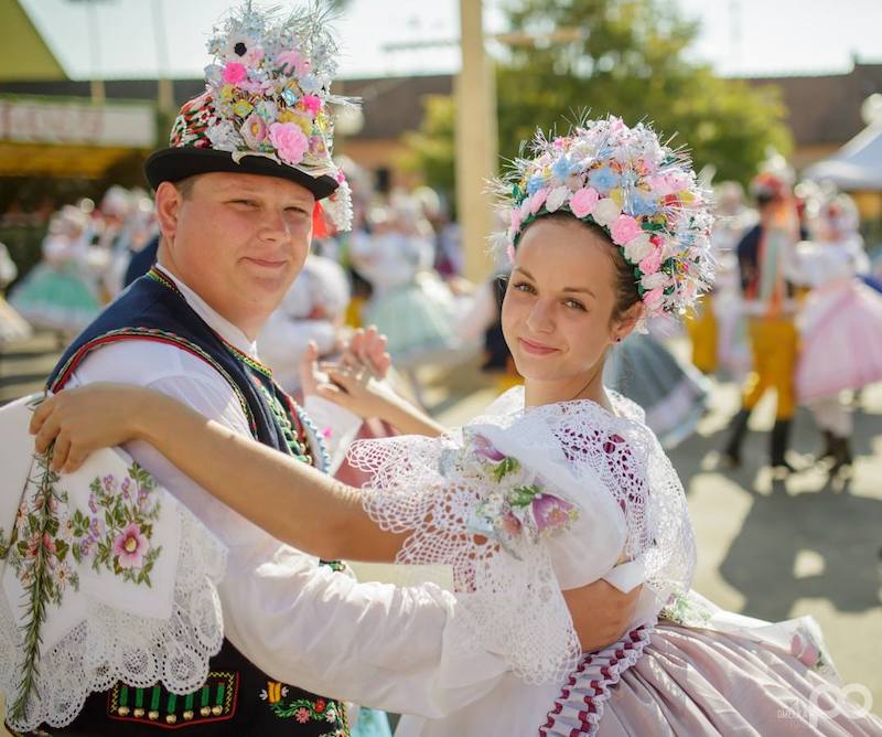 29-the-hody-folk-festival-of-velke-bilovice-tres-bohemes