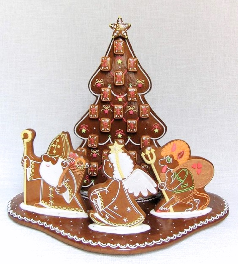 czech-mikulas-gingerbread-1