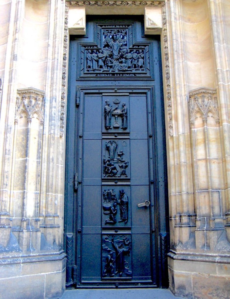 the-doors-of-prague-tres-bohemes-12
