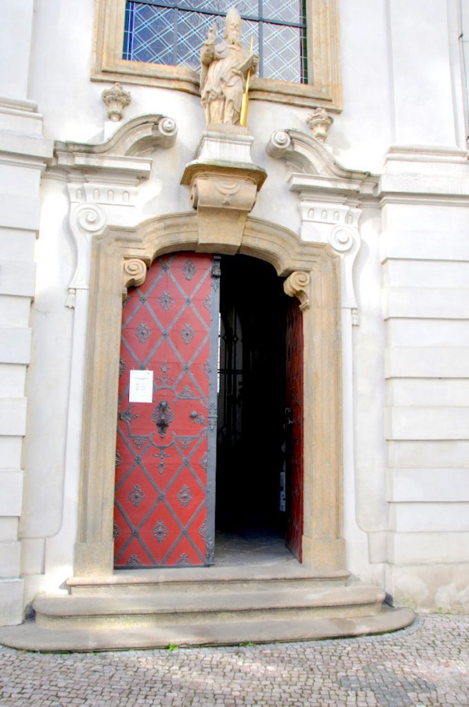 the-doors-of-prague-tres-bohemes-15