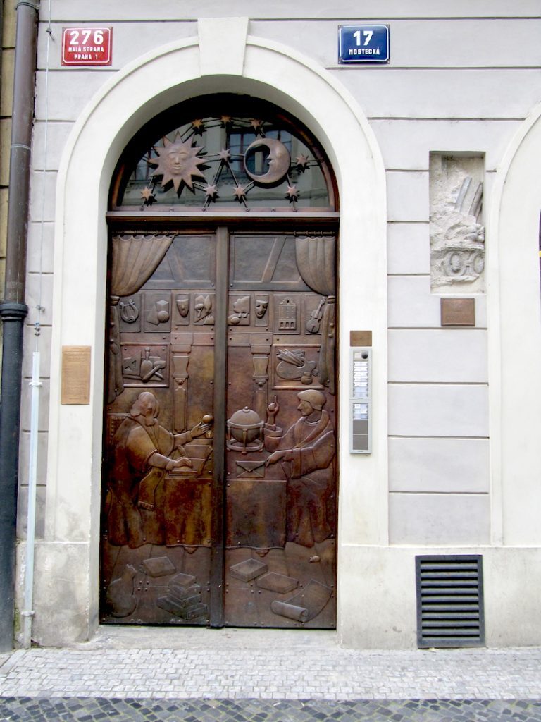 the-doors-of-prague-tres-bohemes-6