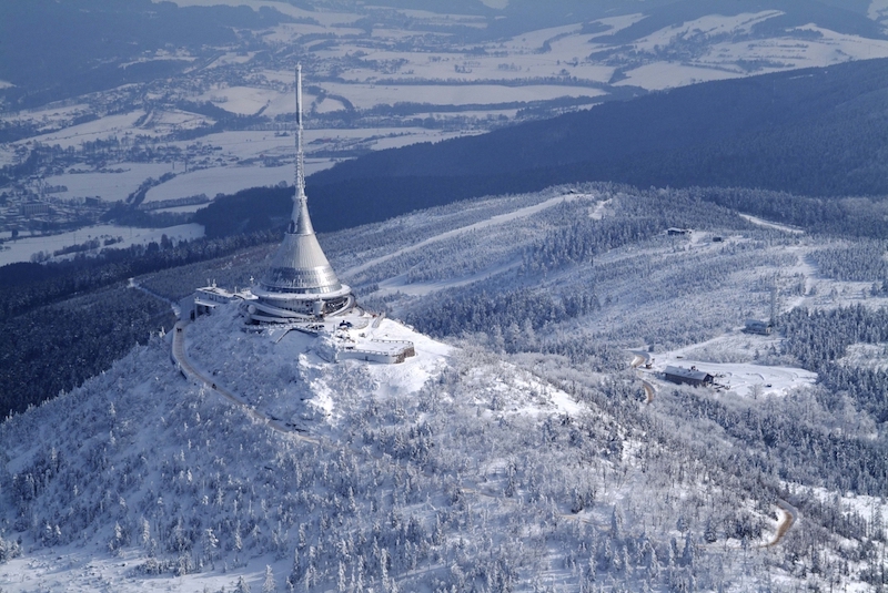 The-Ještěd-Tower-Tres-Bohemes-1