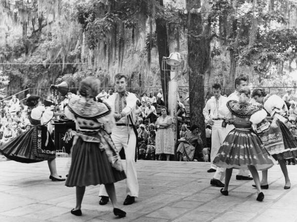 Czechs-in-Florida-Masaryktown-Florida-Folk-Festival-Czechoslovaks