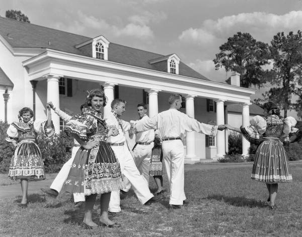 Czechs-in-Florida-Masaryktown-Florida-Folk-Festival-Czechoslovaks